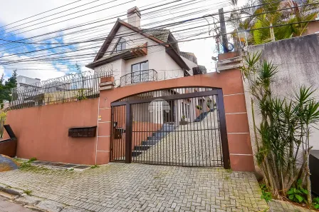 Sobrado com 3 Quartos à venda, 118m² no Pilarzinho, Curitiba