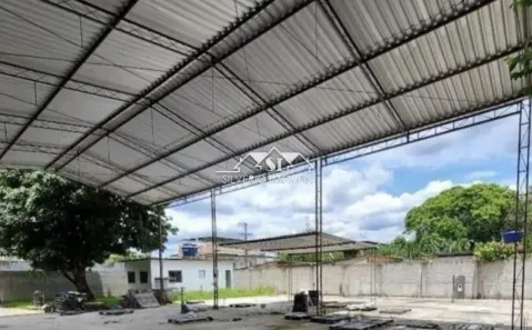 Galpão/Depósito/Armazém para venda ou aluguel, 360m² no Chácaras Rio-Petrópolis, Duque de Caxias