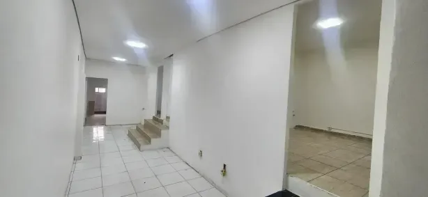 Prédio Comercial à venda, 300m² no Lapa, São Paulo