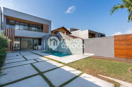 Casa de Condomínio com 4 Quartos à venda, 350m² no Barra da Tijuca, Rio de Janeiro