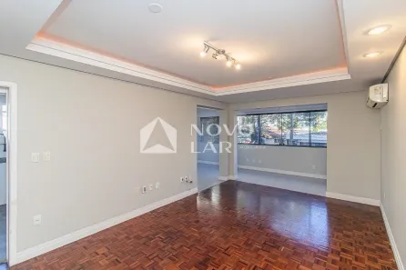 Apartamento com 3 Quartos à venda, 137m² no Passo da Areia, Porto Alegre