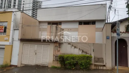 Prédio Comercial com 5 Quartos à venda, 255m² no Cidade Alta, Piracicaba