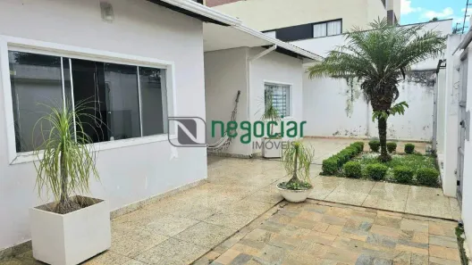Casa com 4 Quartos à venda, 202m² no Filadélfia, Betim