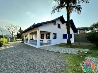 Imóvel Comercial à venda, 246m² no Pirabeiraba (Pirabeiraba), Joinville