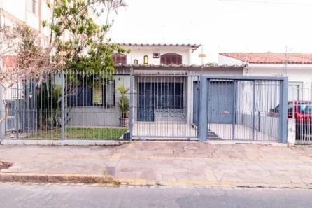 Casa com 4 Quartos à venda, 287m² no Centro, Canoas