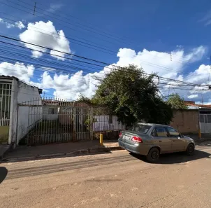 Casa com 3 Quartos à venda, 320m² no Setor Tradicional, Brasília
