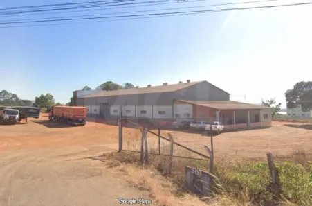 Casa com 2 Quartos à venda, 100m² no Paracatuzinho, Paracatu