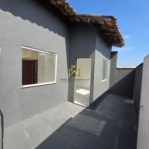 Casa de Condomínio com 2 Quartos à venda, 65m² no Recanto Verde, Esmeraldas