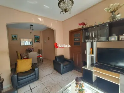 Casa com 3 Quartos à venda, 333m² no Bonfim, Belo Horizonte