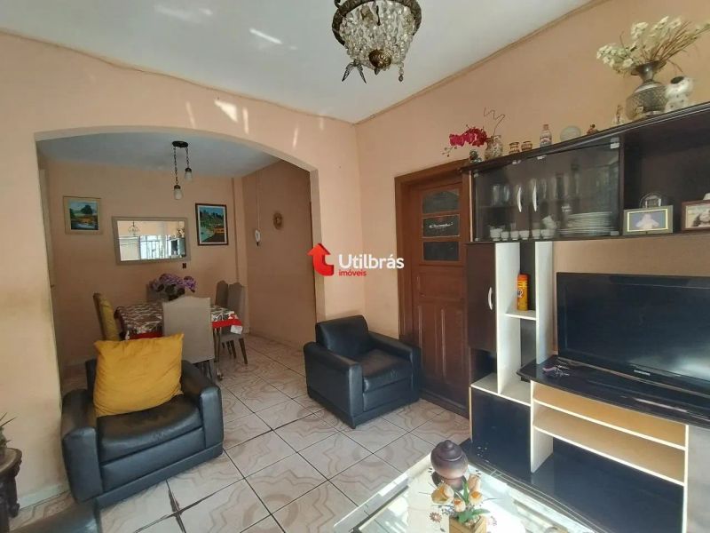 Casa com 3 quartos — Bonfim, Belo Horizonte