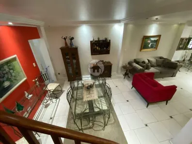 Casa com 3 Quartos à venda, 145m² no Gonzaga, Santos