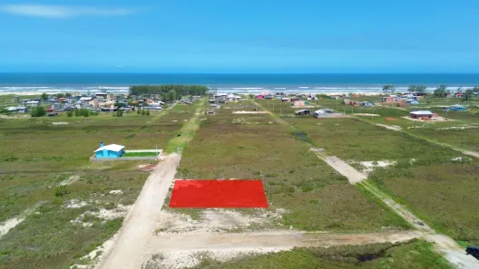 Lote/Terreno à venda, 300m² no Sumare, Balneário Gaivota