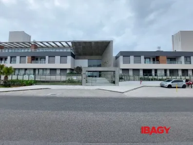 Apartamento com 2 Quartos para alugar, 119m² no Morro das Pedras, Florianópolis