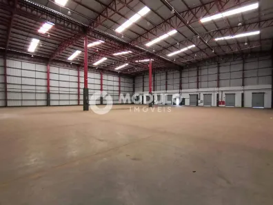 Galpão/Depósito/Armazém para alugar, 1100m² no Distrito Industrial, Uberlândia