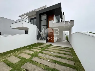 Casa com 3 Quartos à venda, 161m² no Campeche, Florianópolis