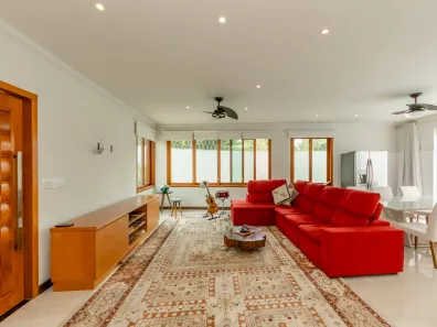 Casa com 3 Quartos à venda, 247m² no Jardim Sertãozinho, São Paulo