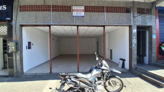Ponto Comercial para alugar, 10m² no Comendador Soares, Nova Iguaçu