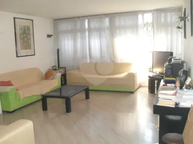 Sobrado com 3 Quartos para alugar, 390m² no Vila Alexandria, São Paulo