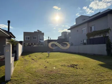 Lote/Terreno à venda, 300m² no São Vicente, Gravataí
