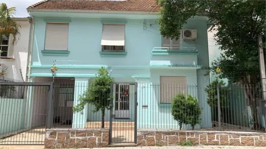 Casa com 3 Quartos para alugar, 230m² no Auxiliadora, Porto Alegre