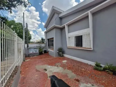 Casa com 3 Quartos à venda, 119m² no Vila Dutra, Campinas