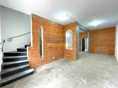 Casa com 3 Quartos para alugar, 150m² no Pinheiros, São Paulo