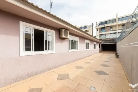 Casa com 5 Quartos à venda, 240m² no Boqueirão, Curitiba