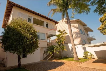 Casa com 4 Quartos à venda, 228m² no Jardim Europa, Poços de Caldas