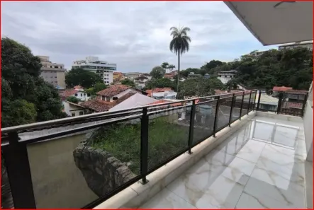 Casa com 4 Quartos à venda, 450m² no Charitas, Niterói