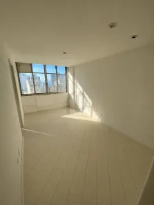 Sala Comercial com 2 Quartos para alugar, 45m² no Centro, Rio de Janeiro