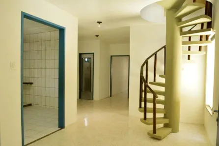 Casa com 4 Quartos à venda, 253m² no Farolândia, Aracaju