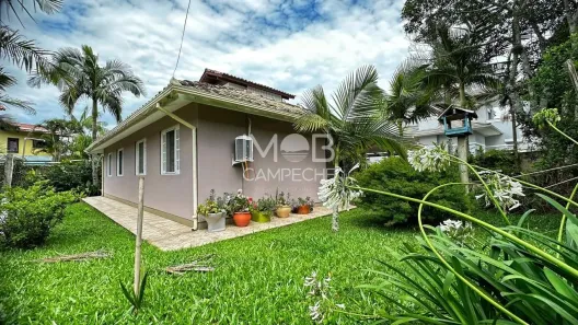 Casa com 3 Quartos à venda, 146m² no Campeche, Florianópolis