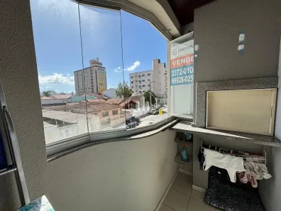 Apartamento com 3 Quartos à venda, 80m² no Barreiros, São José