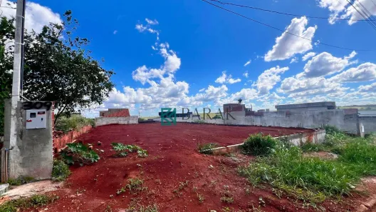 Lote/Terreno à venda, 458m² no Jardim Espanha, Maringá