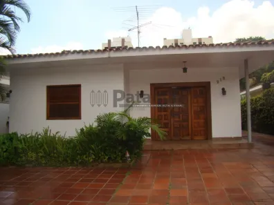 Casa com 3 Quartos à venda, 300m² no Caxingui, São Paulo
