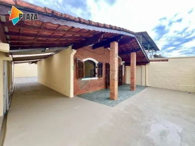 Casa com 2 Quartos para alugar, 106m² no Guilhermina, Praia Grande