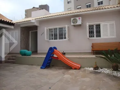 Casa com 3 Quartos à venda, 130m² no Jardim Itu, Porto Alegre