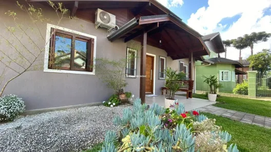Casa com 3 Quartos à venda, 594m² no Centro, Canela
