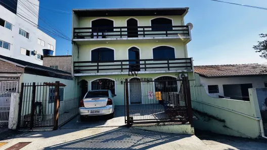 Prédio Residencial com 10 Quartos à venda, 340m² no Bela Vista, São José