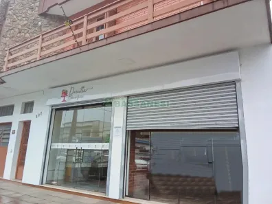Ponto Comercial para alugar, 75m² no Pio X, Caxias do Sul