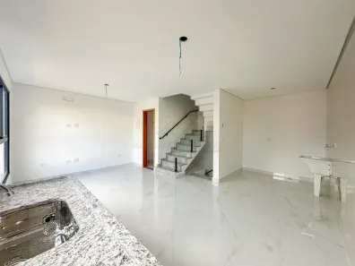 Sobrado com 2 Quartos à venda, 100m² no Vila Alzira, Santo André