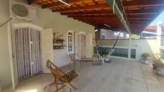 Casa com 4 Quartos à venda, 230m² no Bosque dos Eucaliptos, São José dos Campos