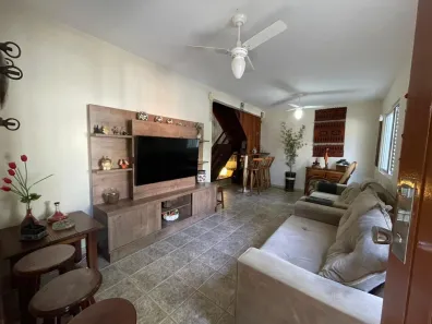 Casa de Condomínio com 5 Quartos à venda, 170m² no Braga, Cabo Frio