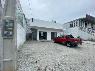 Ponto Comercial para alugar, 70m² no Coqueiros, Florianópolis