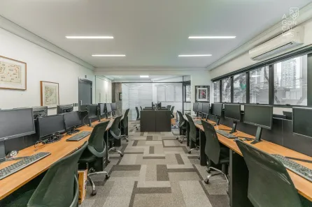 Sala Comercial à venda, 205m² no Centro, Curitiba