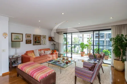 Apartamento com 3 Quartos à venda, 161m² no Vila Nova Conceição, São Paulo