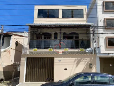 Casa com 3 Quartos à venda, 198m² no Cajueiros, Macaé