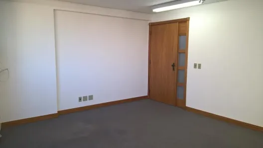 Sala Comercial para alugar, 33m² no Auxiliadora, Porto Alegre