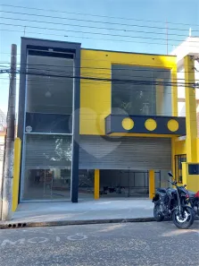 Ponto Comercial para alugar, 349m² no Centro, Atibaia