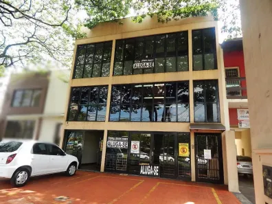 Ponto Comercial para alugar, 200m² no Igapó, Londrina